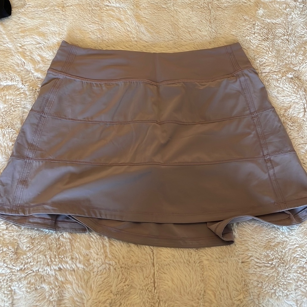Lululemon Pace Rival Mid-Rise skirt